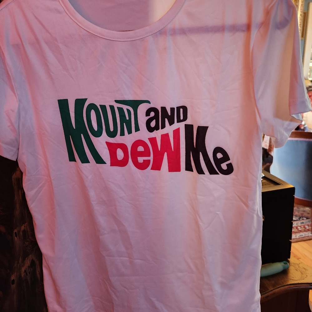 T-shirt - Picture 2 of 3